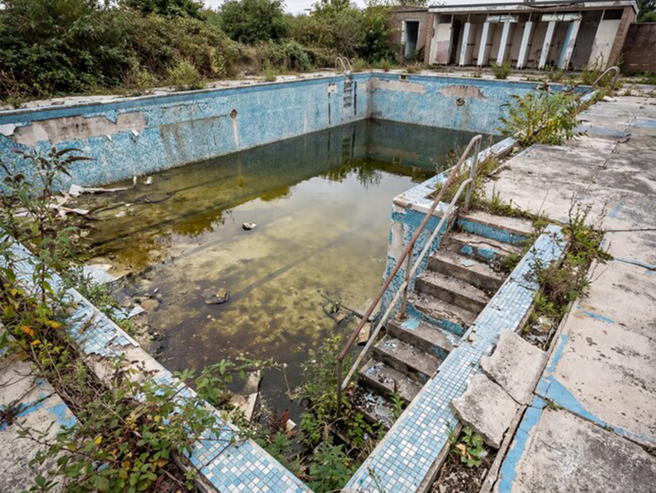 Piscine avant travaux